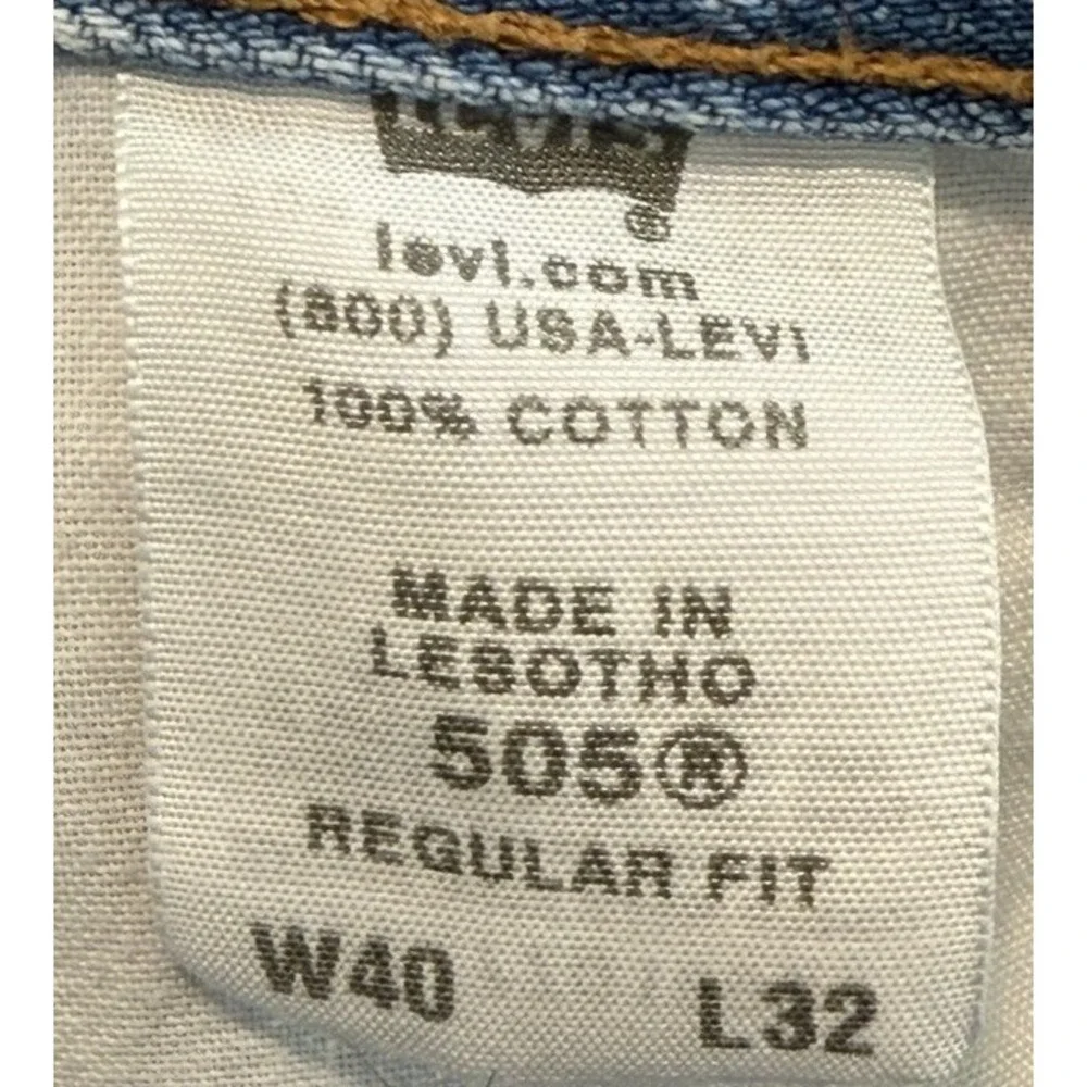 Vintage Levi's 505 Jeans Mens 40x32 Blue Regular Fit‎ Pockets Denim Light Wash